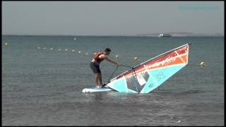 WINDSURF 5 Cómo montar en la tabla de windsurf [upl. by Egamlat]