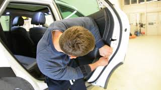 Hyundai Tucson Door panel removal [upl. by Siul]