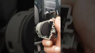 Ford Focus MK2 Ignition SWITCH ReplacementRemoval [upl. by Enairb]