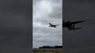 Plane landing Tullamarine Airport [upl. by Freemon]