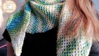 Dreieckstuch stricken mit 3D Lochmuster  Dreieckstuch stricken einfach  Maschenschäfchen Tuch [upl. by Naitsirk]