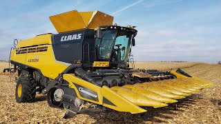 A New Claas Combine Harvesting [upl. by Obediah]